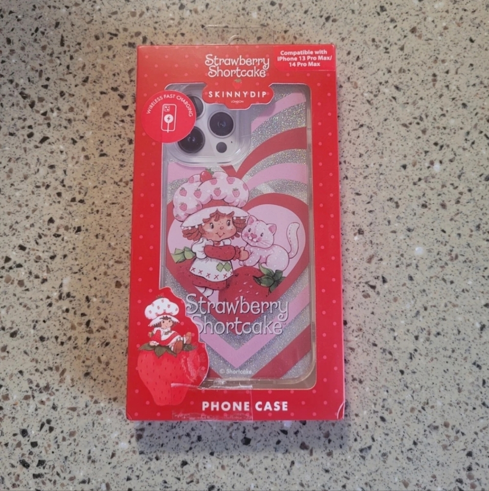 Strawberry Shortcake iPhone 13 Pro Max & 14 Pro Max Magsafe Compatible Case NIB